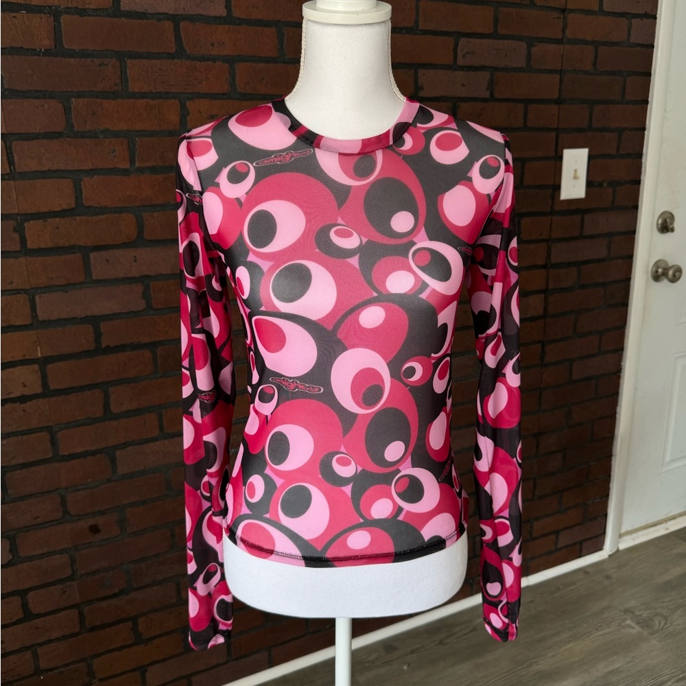 O-Mighty Women’s Medium Pink Red Mesh Long Sleeve Graphic Top NWT